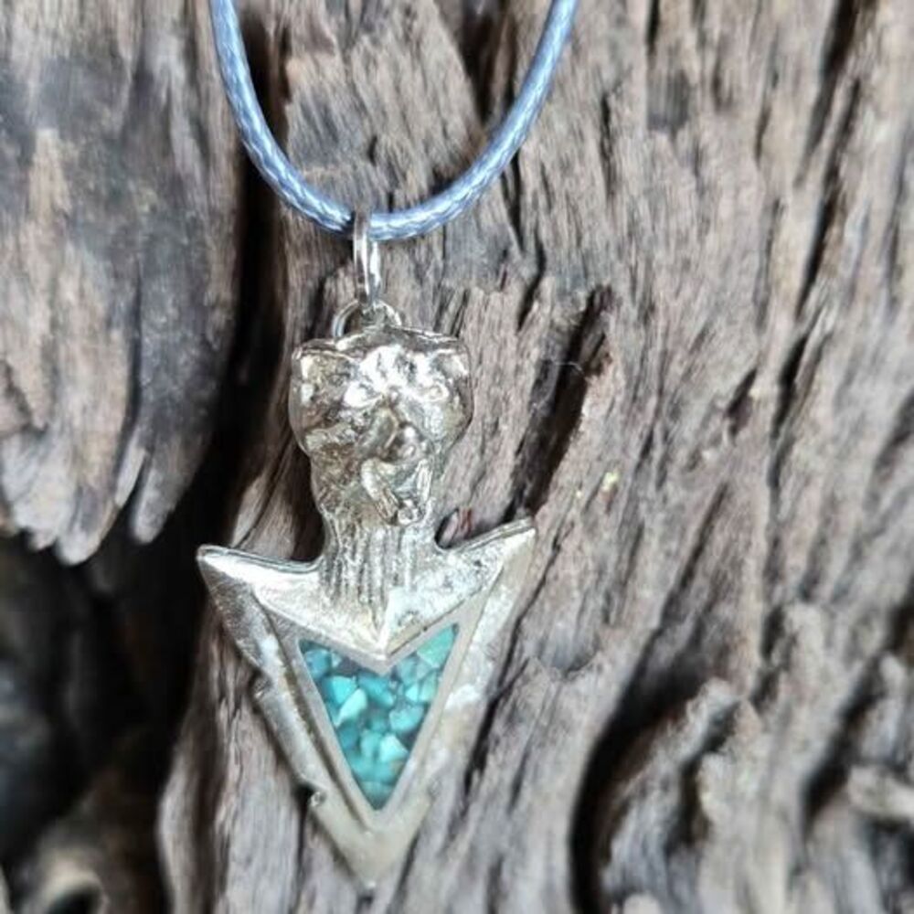 Arrowhead Bear Head Pendant Necklace Turquoise Chip Boho Western 17” Cord